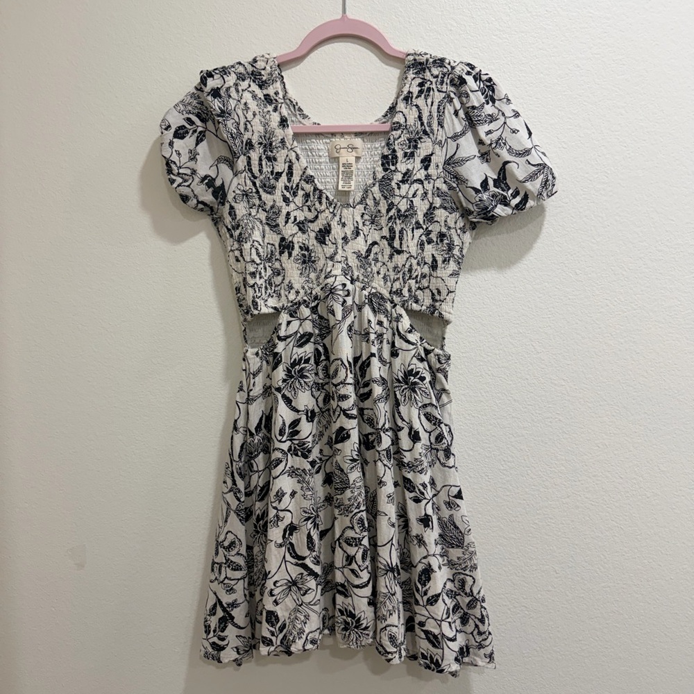 Jessica Simpson Floral Black and White Dress